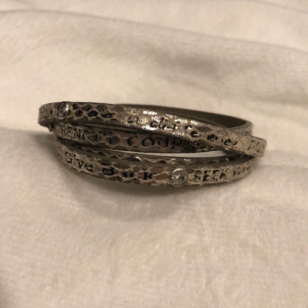 Good Works Wrap Bracelet 12$